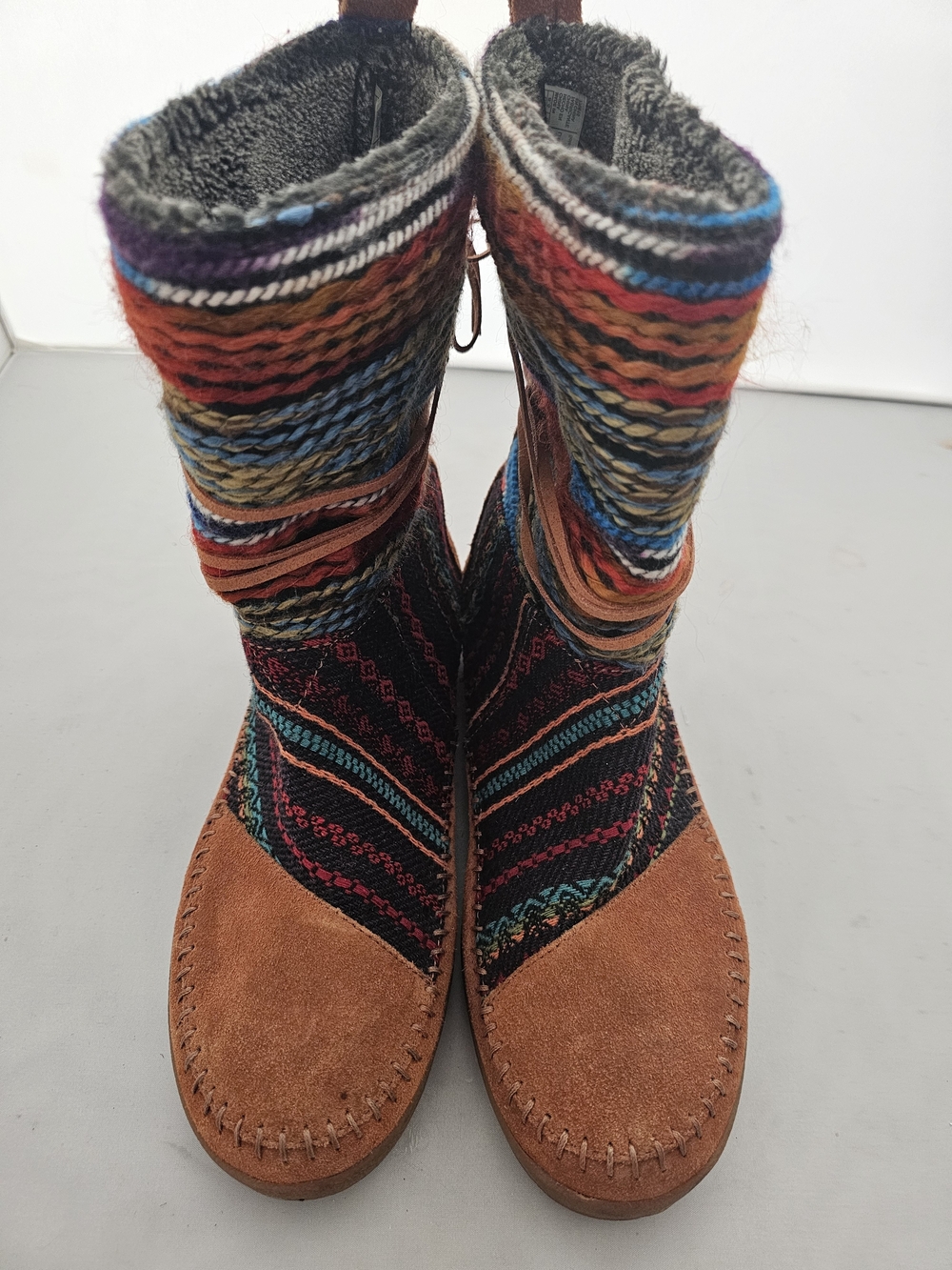 Toms NEPAL Brown Suede Boots with Multicolor Knit Shaft
